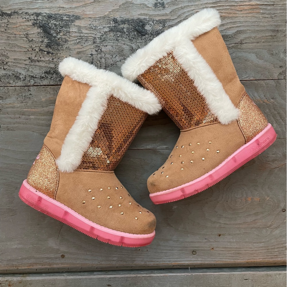 Skechers Twinkle Toes boots tan sequins | size 9